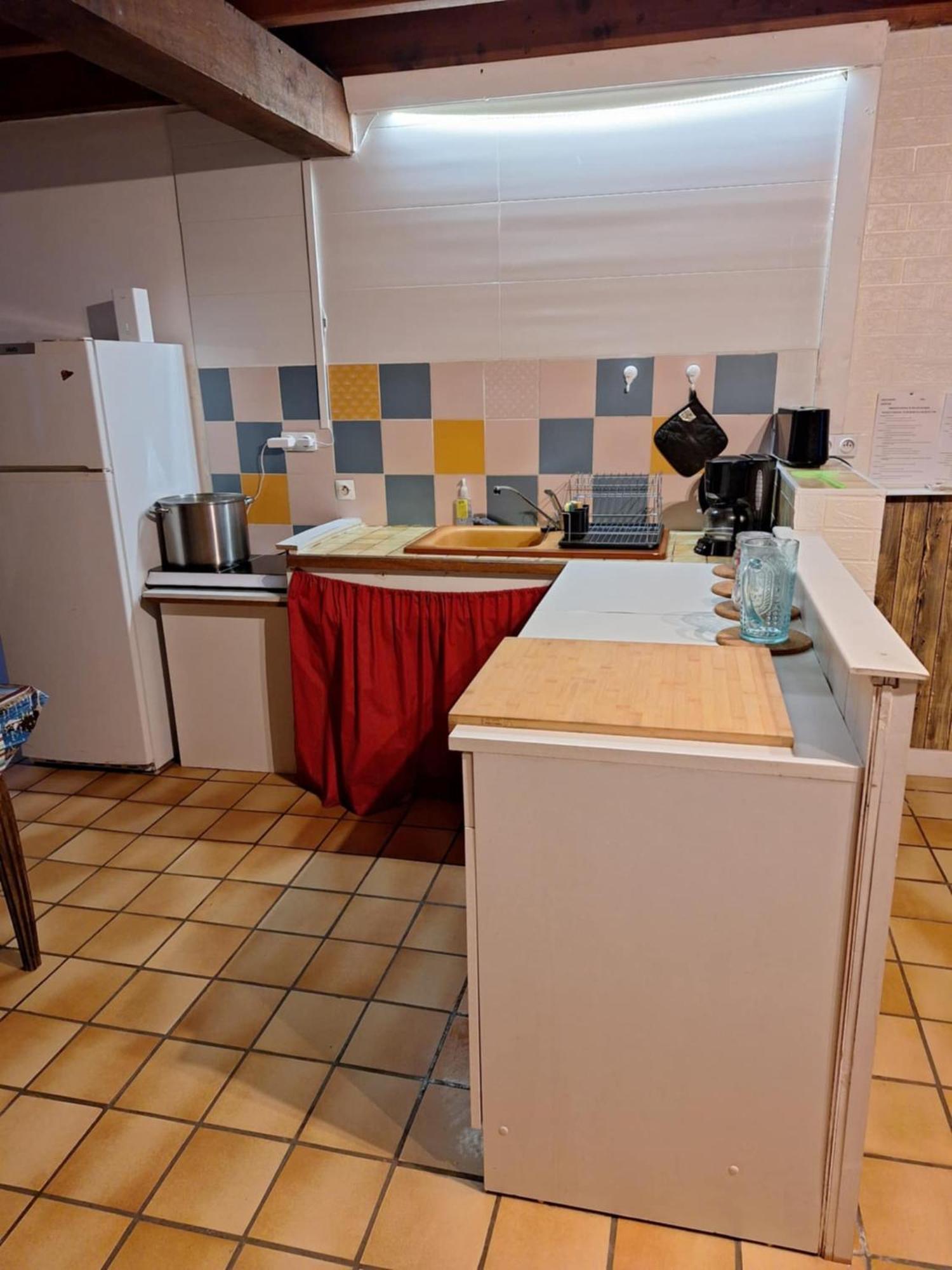Gite Des Monts D'Arree La Feuillee Extérieur photo